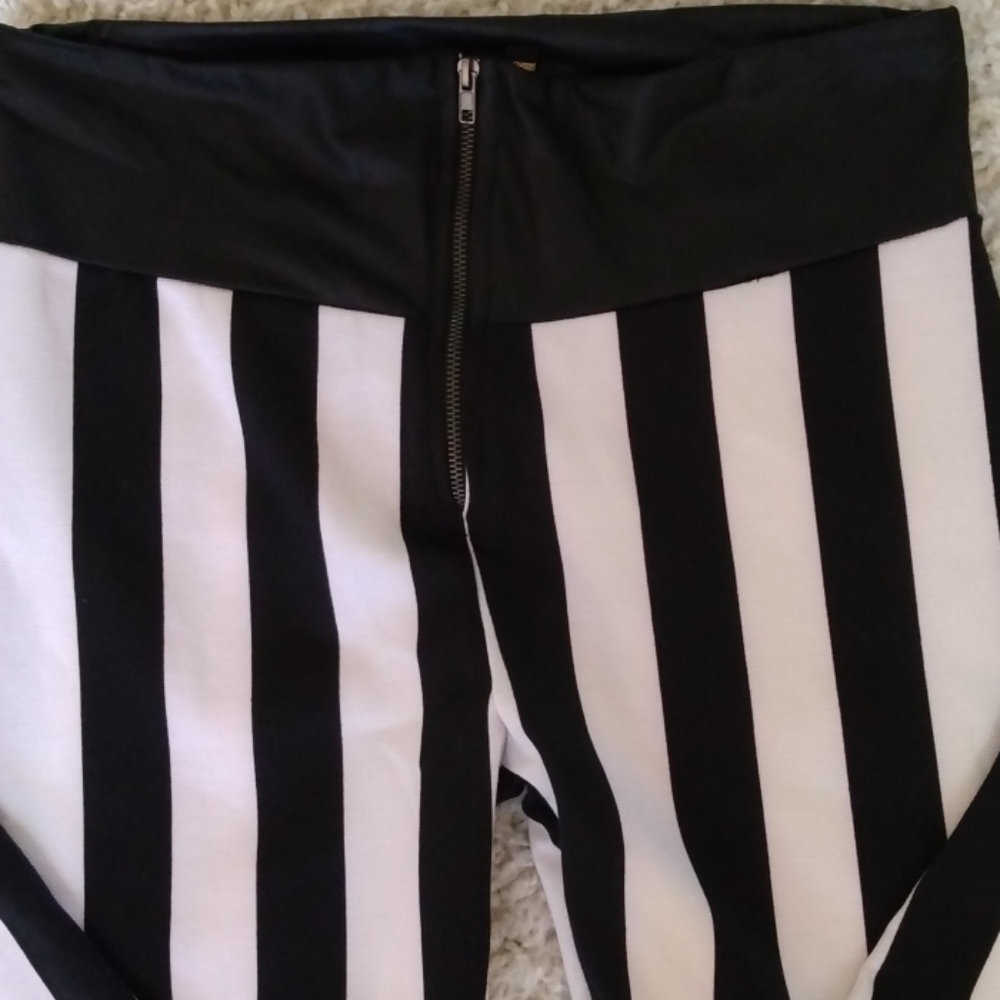 Julia Leggings. - Picture 4 of 5